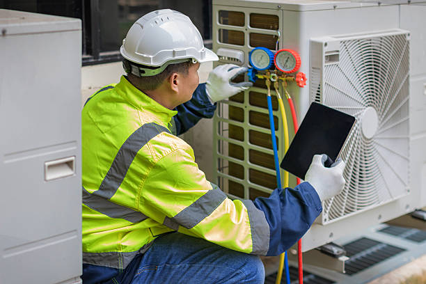 Professional Ac Installation technician working in Farmersville, OH